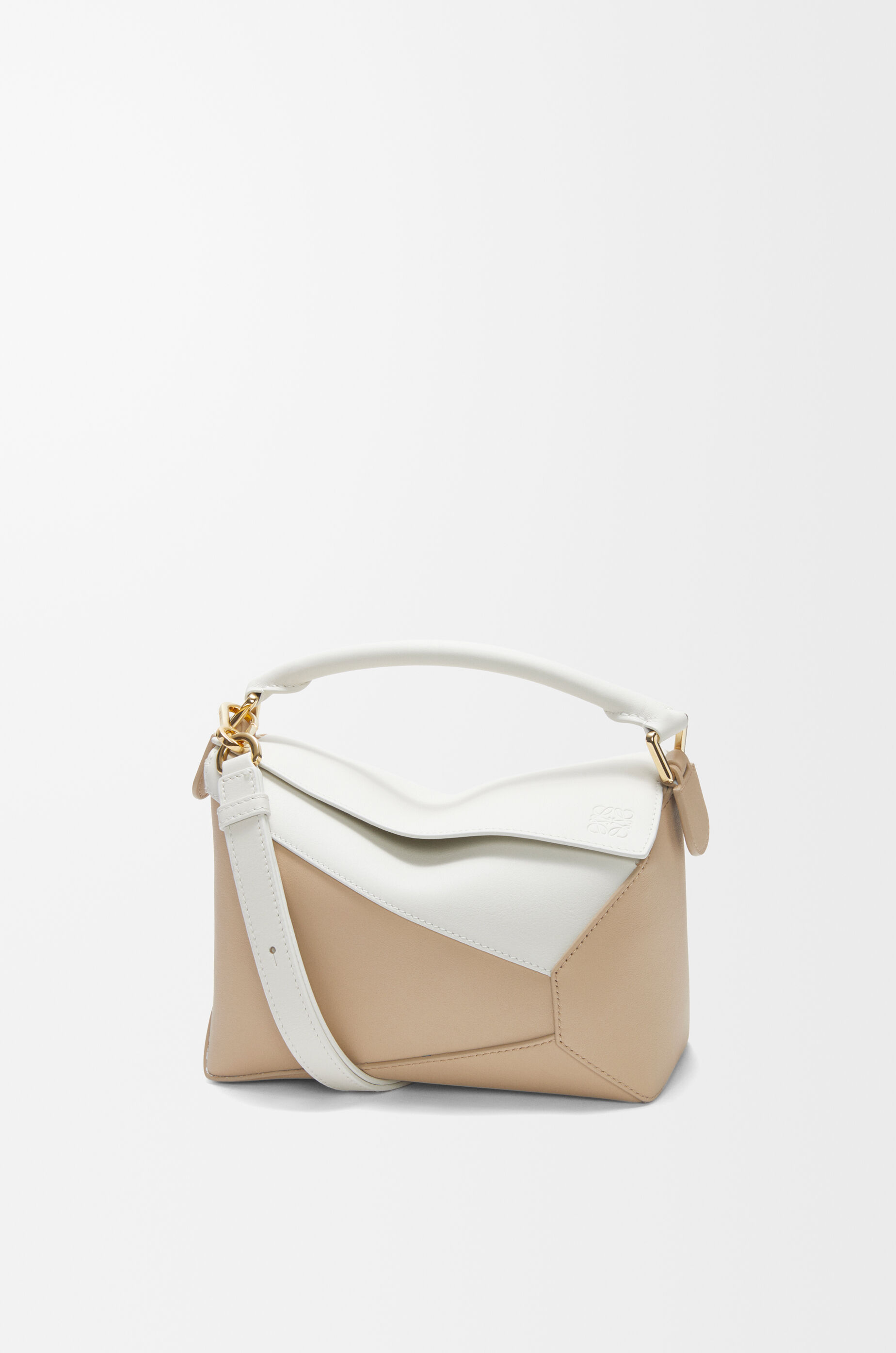 ロエベ LOEWE LOEWE ショルダーバッグ PUZZLE MINI BAG パズルバッグ ミニ （2828/GRIS-ASFALTO/グレー他）  - ファッション通販 MAGASEEK(マガシーク)