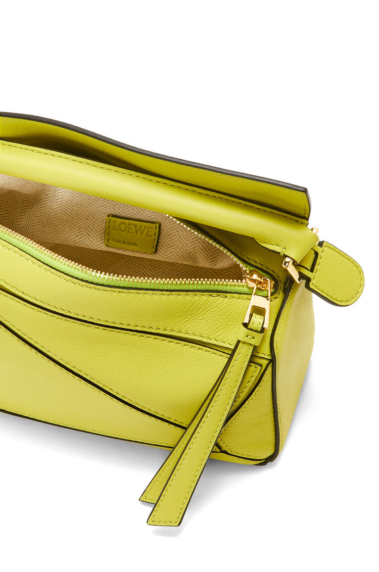 LOEWE Mini Puzzle bag in classic calfskin Lime Yellow pdp_rd