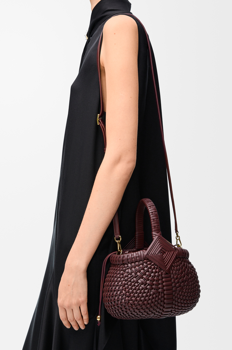 LOEWE Mini Diamond round basket in calfskin Dark Burgundy