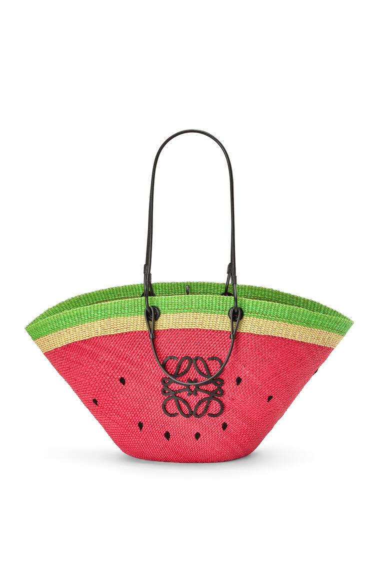 LOEWE Large Watermelon Basket bag in iraca palm and calfskin Red pdp_rd