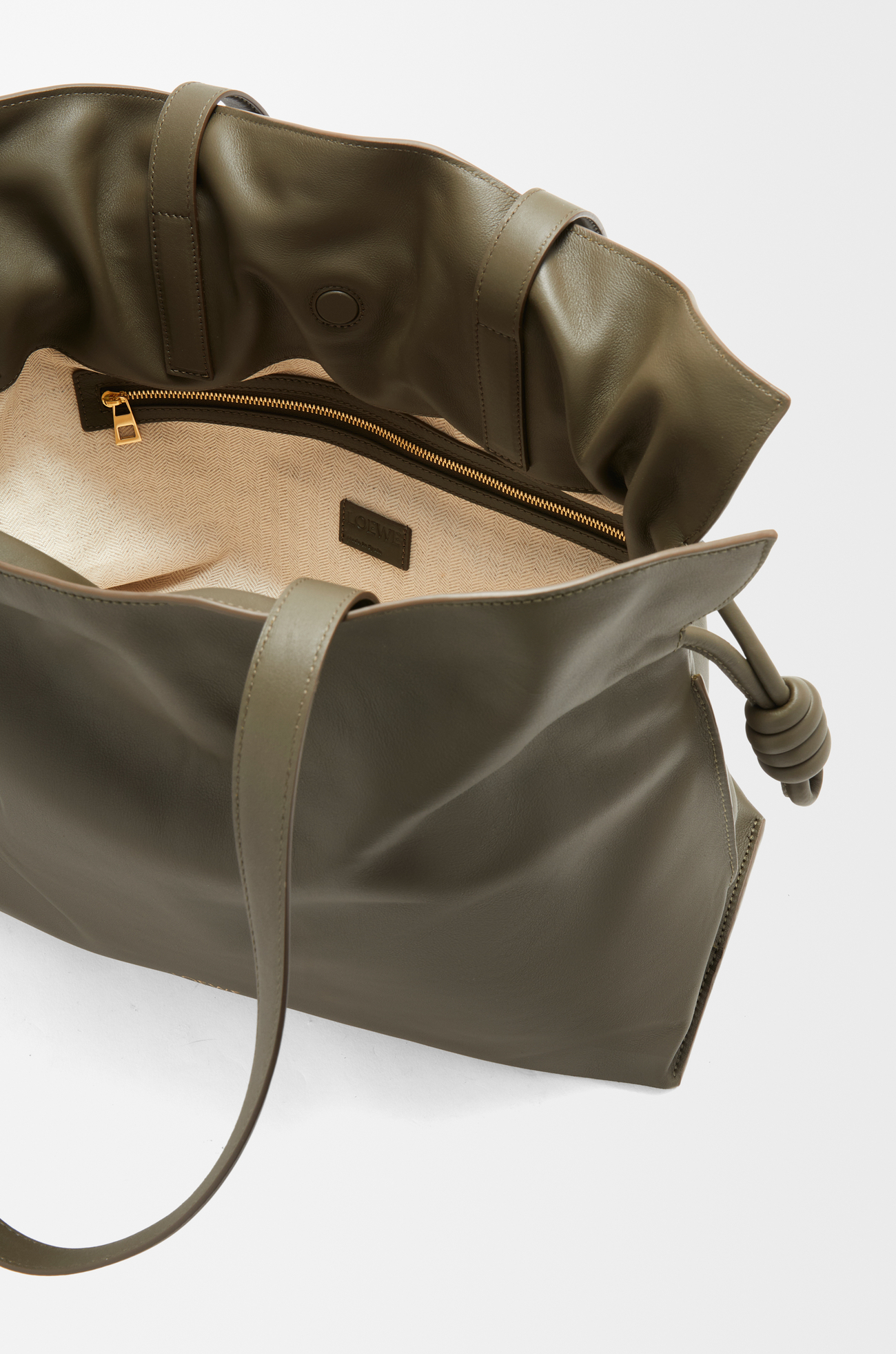 LOEWE Bolso Flamenco purse mediano con lentejuelas Verde Caqui Oscuro plp_rd