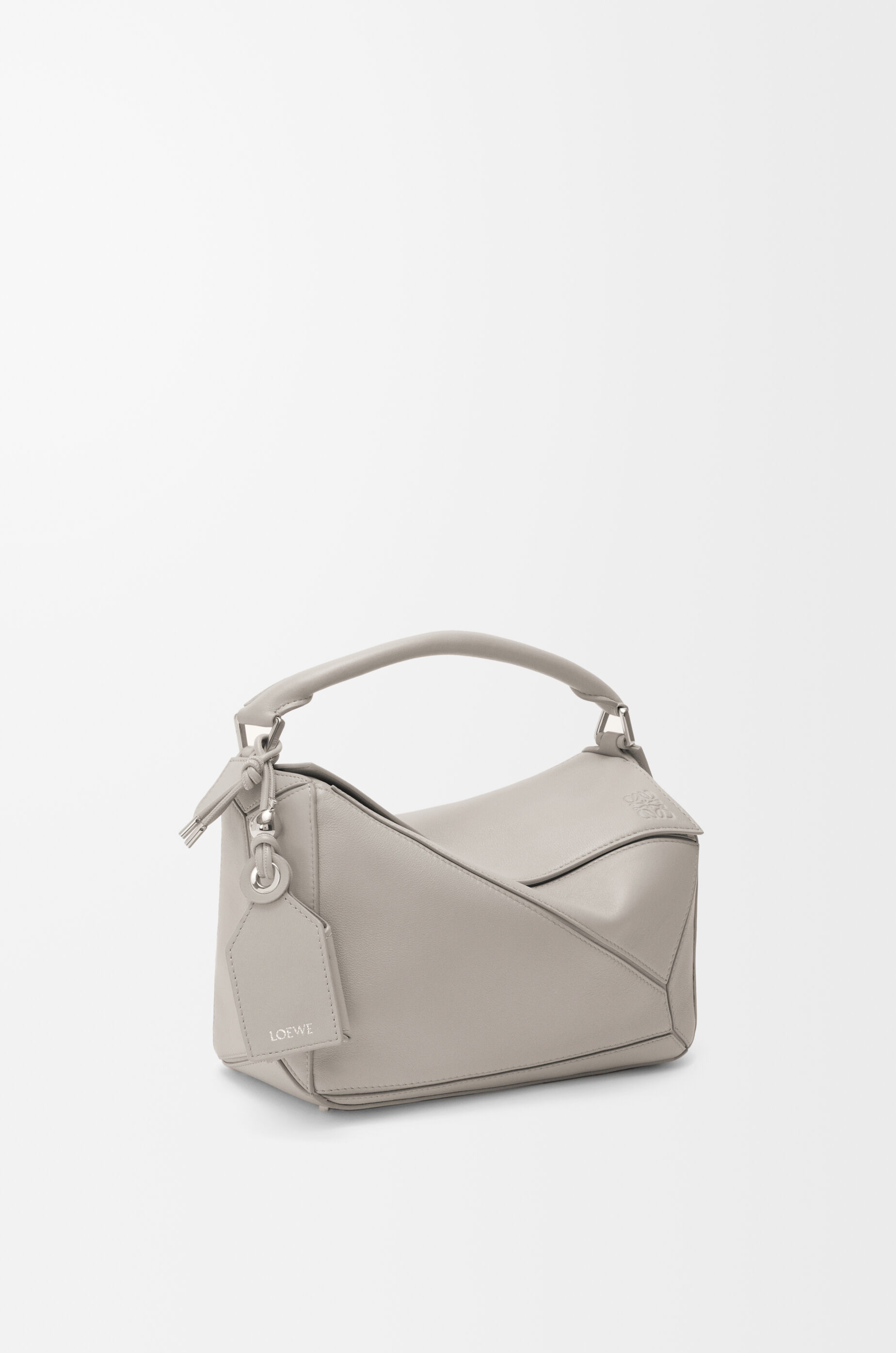 【LOEWE】ペブル ソフト バレリーナ（ナパラム） ペブル ソフト バレリーナ（ナパラム） イエロー - LOEWE