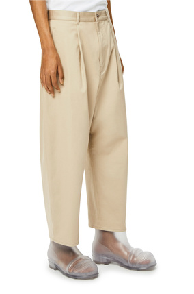 LOEWE Pantalones de algodón con raya sencilla Gris Piedra plp_rd