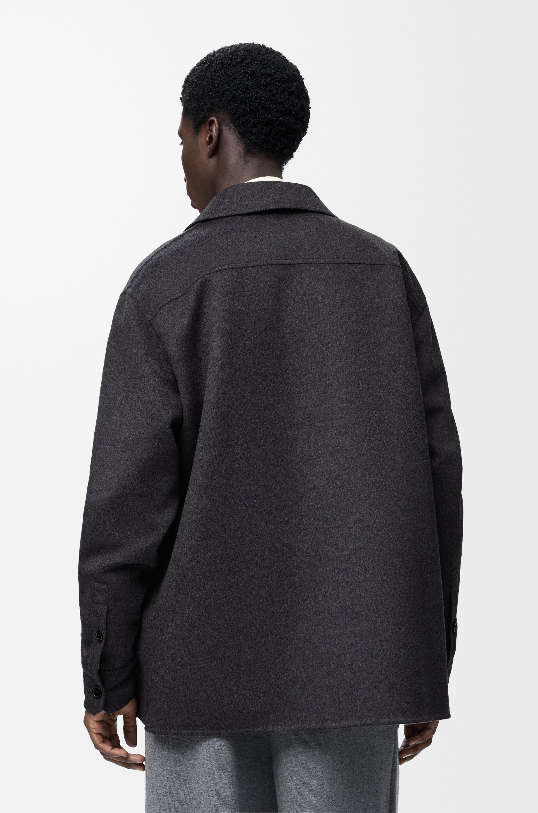 オーバーシャツ（ウール&カシミヤ） グレー - LOEWE