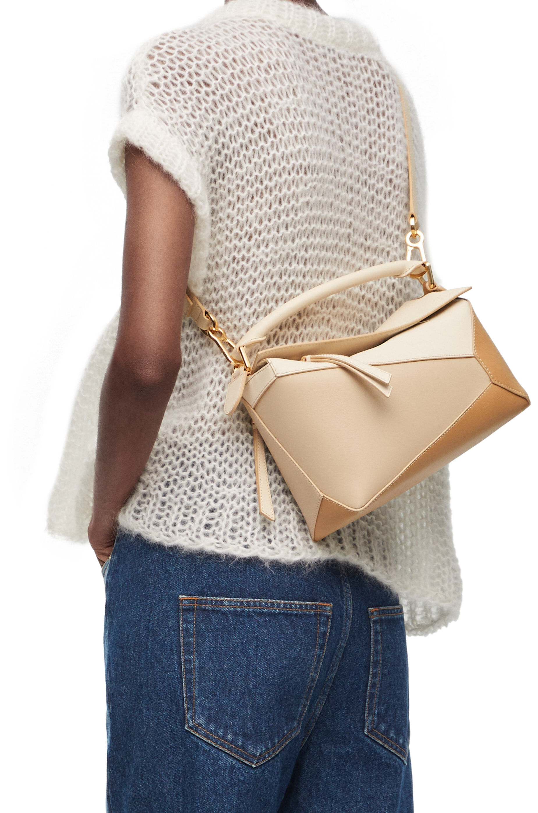 ウィメンズ デザイナーバッグ｜高級バッグ｜ロエベ - LOEWE