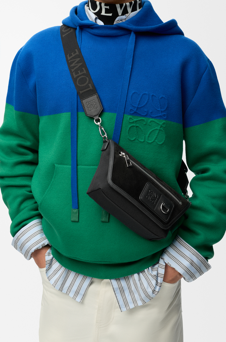 LOEWE 迷你 Flex 帆布和麂皮郵差包 黑色