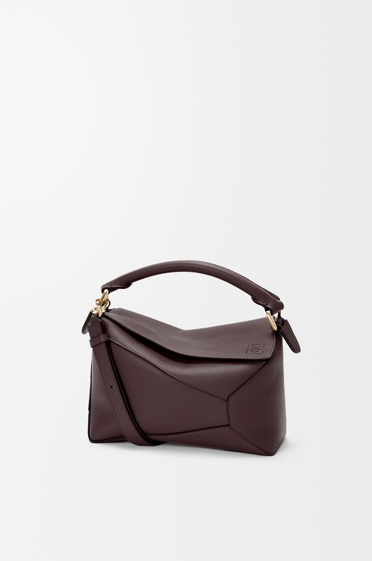 LOEWE Bolso pequeño Puzzle Edge en piel de ternera graneada Brownie Oscuro