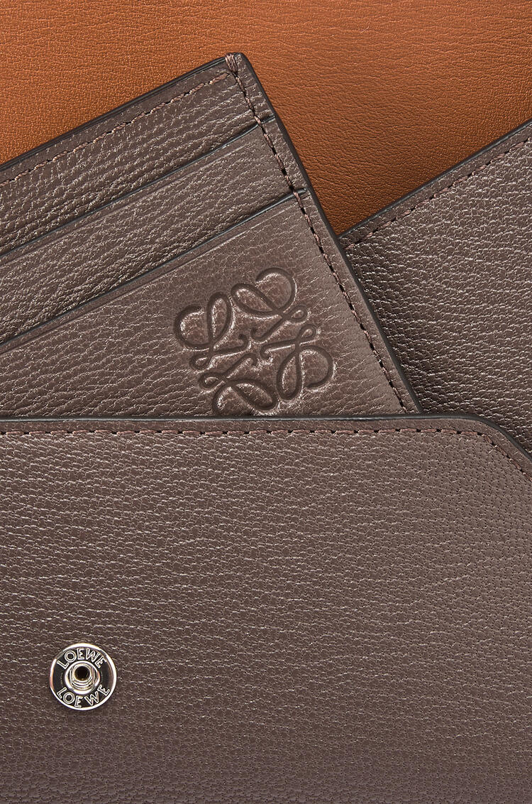 LOEWE Envelope pouch in goatskin Taupe pdp_rd
