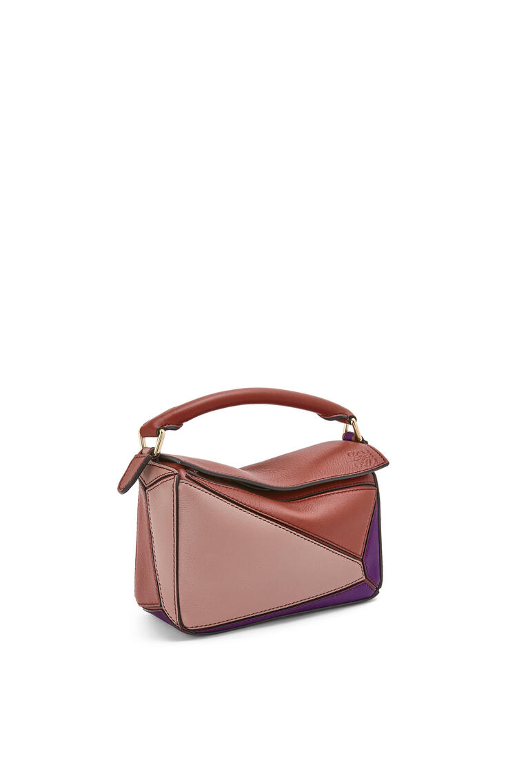 LOEWE Mini Puzzle bag in classic calfskin Dark Purple/Dark Rust pdp_rd