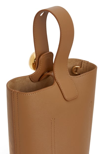 LOEWE Mini Pebble Bucket bag in mellow calfskin Oak plp_rd