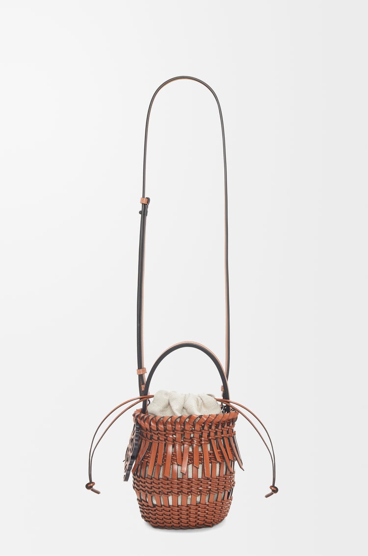 LOEWE Small Fringe Bucket bag in calfskin Tan