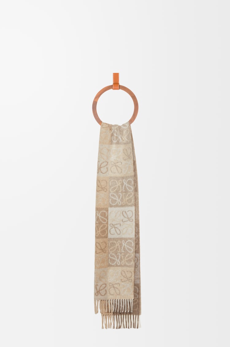 LOEWE Bufanda en damero en lana y cashmere Blanco/Beige