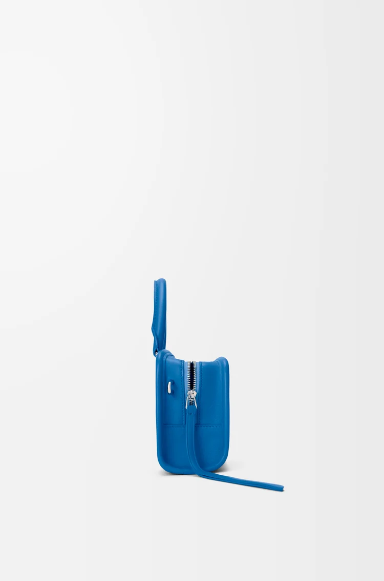 LOEWE Bolso Amazona 180 mini en piel de ternera suave Azur Real