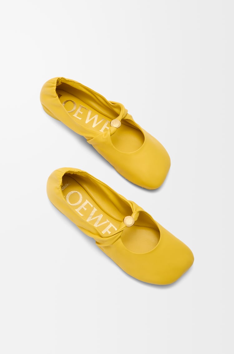 LOEWE ペブル ソフト バレリーナ（ナパラム） ダンデライオン