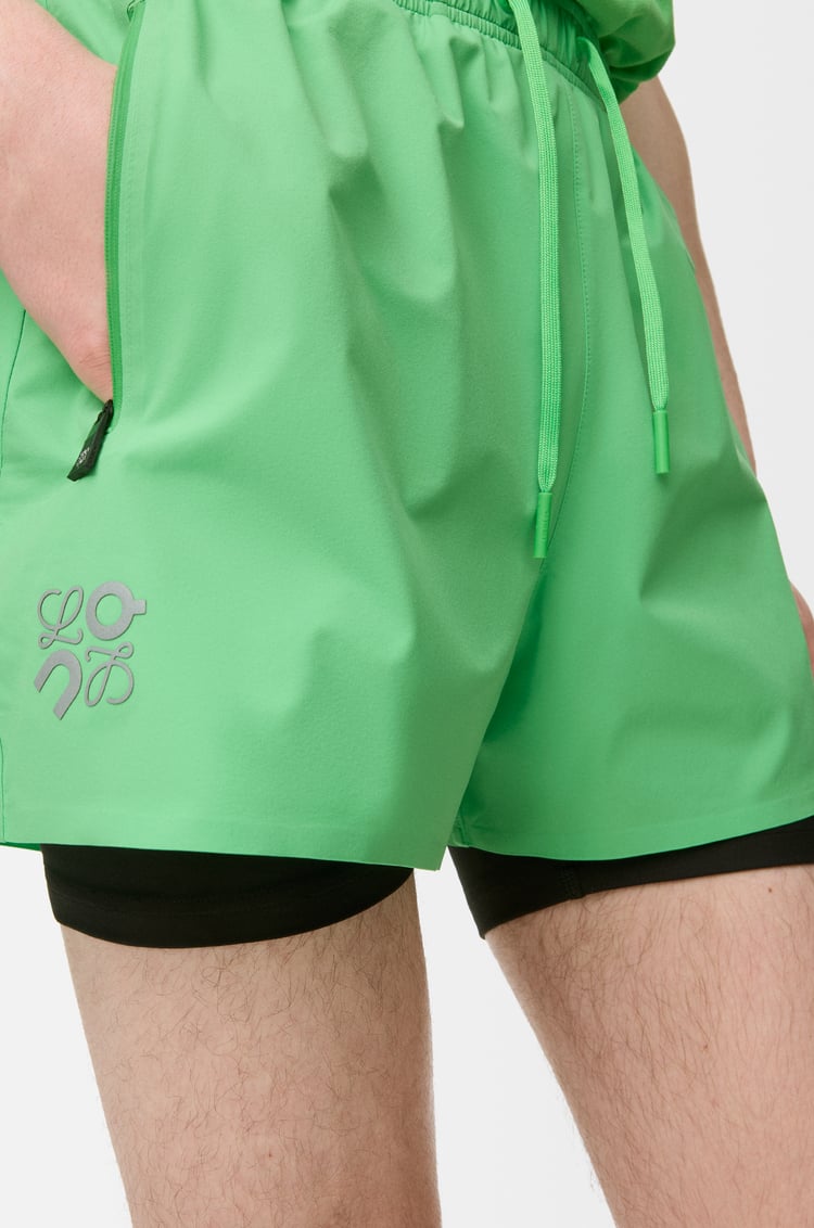 LOEWE パフォーマンス ショーツ（テクニカルシェル） グリーン