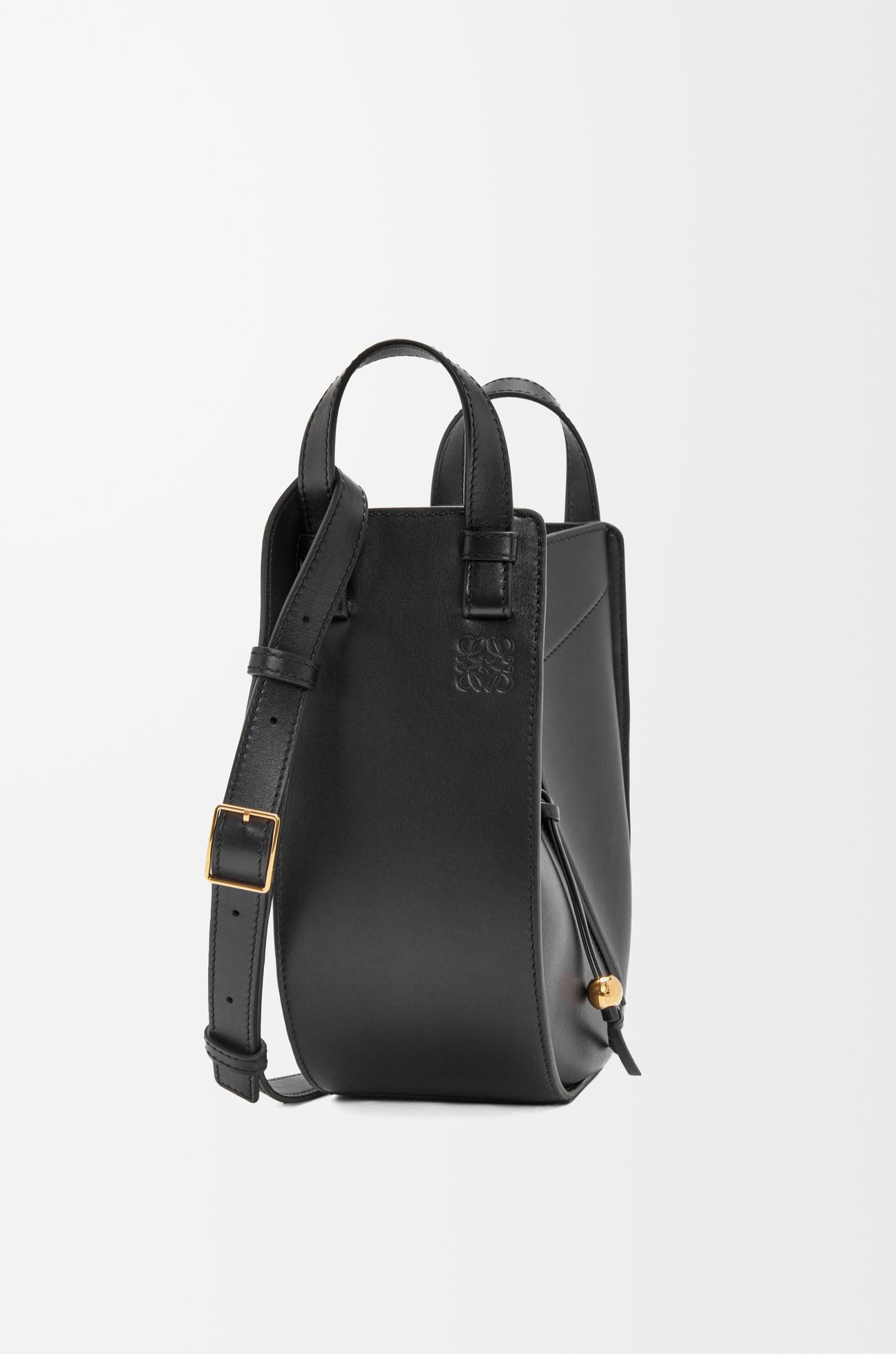 LOEWE Bolso Hammock Slice en piel de ternera Negro plp_rd