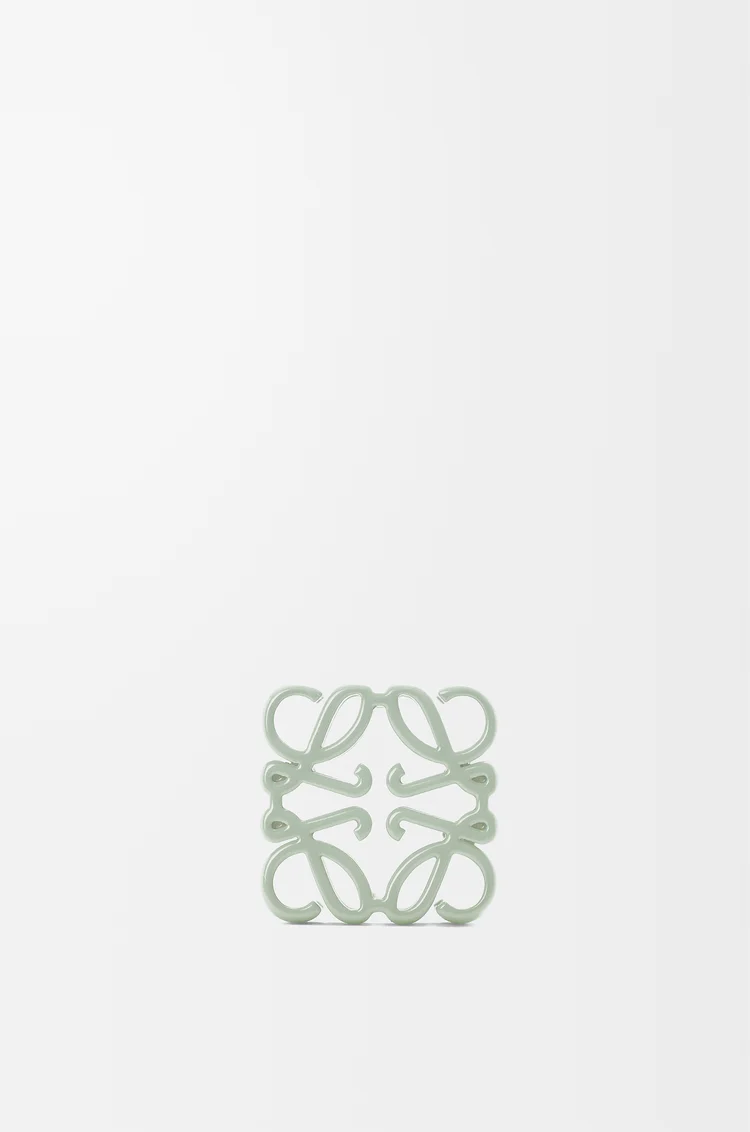 LOEWE 스몰 애너그램 다이스 스프링 제이드