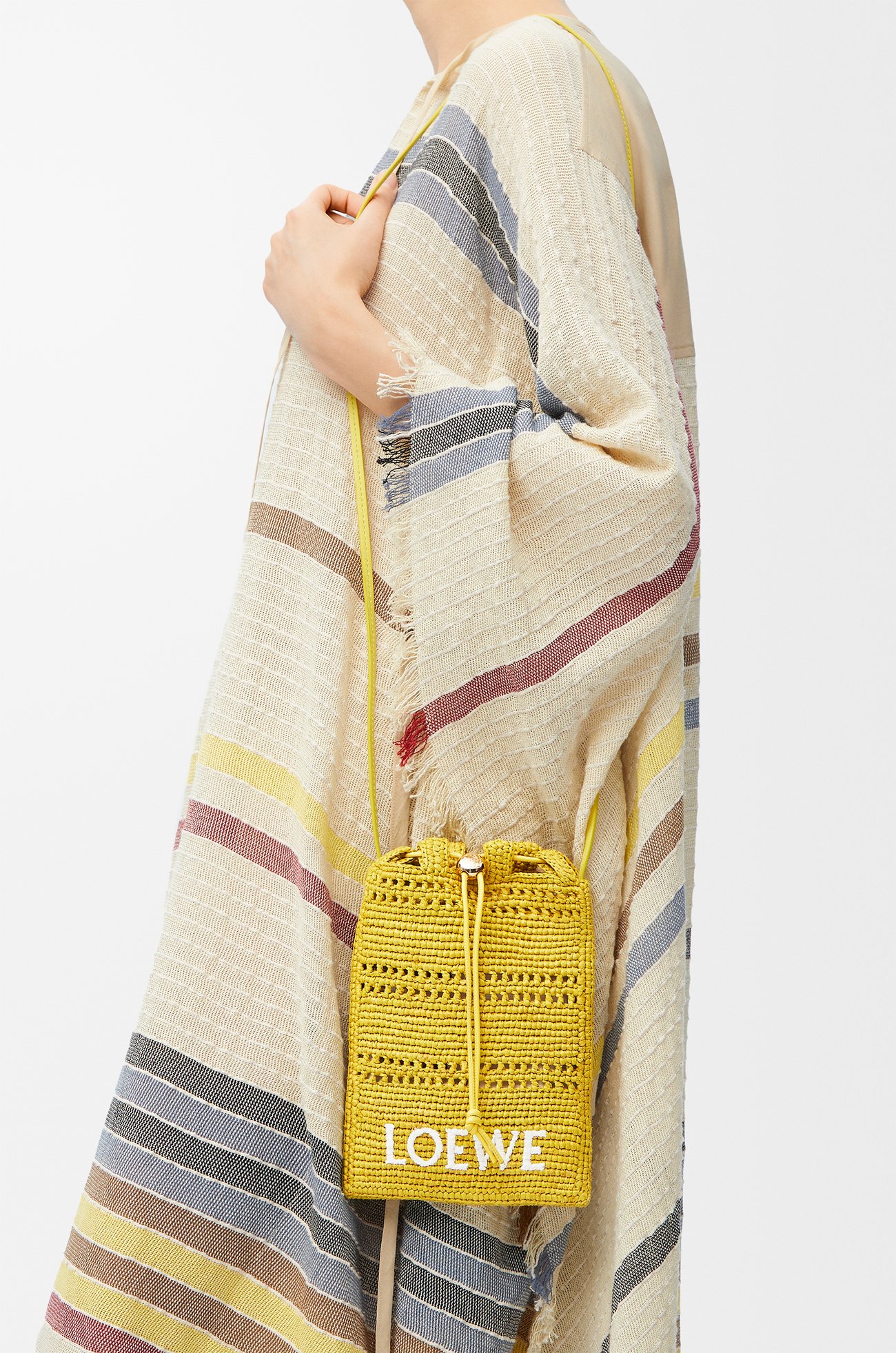 LOEWE Bolso pequeño con cordón en rafia  Amarillo