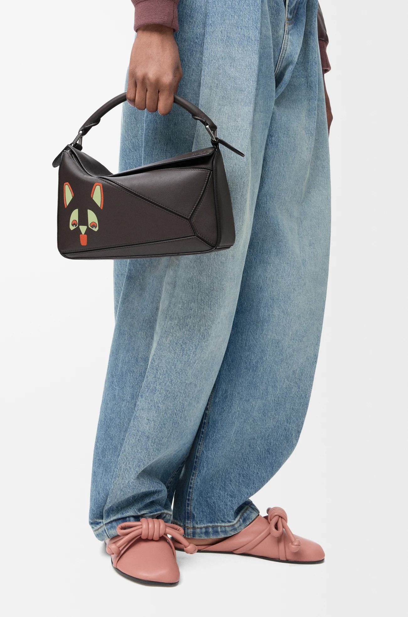 LOEWE Futurist Cat small Puzzle bag in classic calfskin Dark Taupe