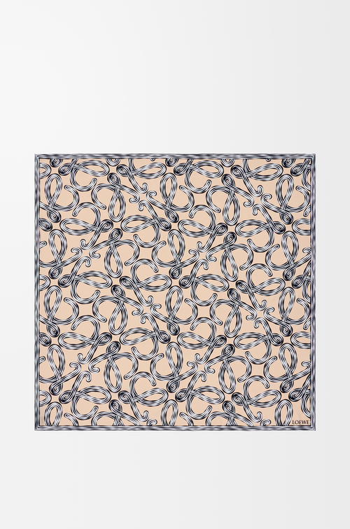 LOEWE Pañuelo en seda Beige/Negro