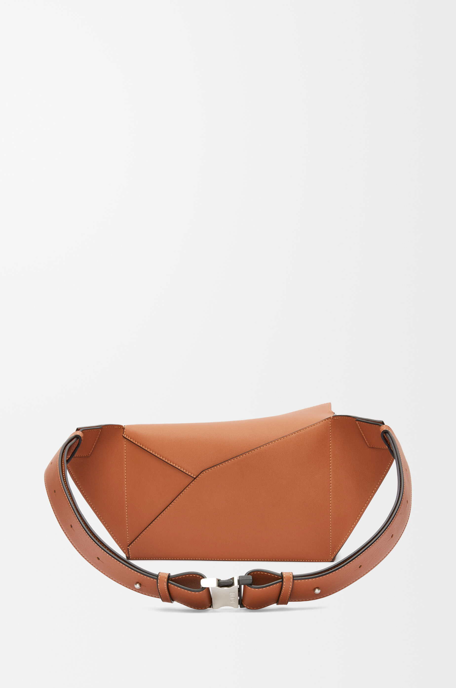 【名入れ無料】 パズル バムバッグ スモール（クラシックカーフ） ブラウン - LOEWE バッグ
