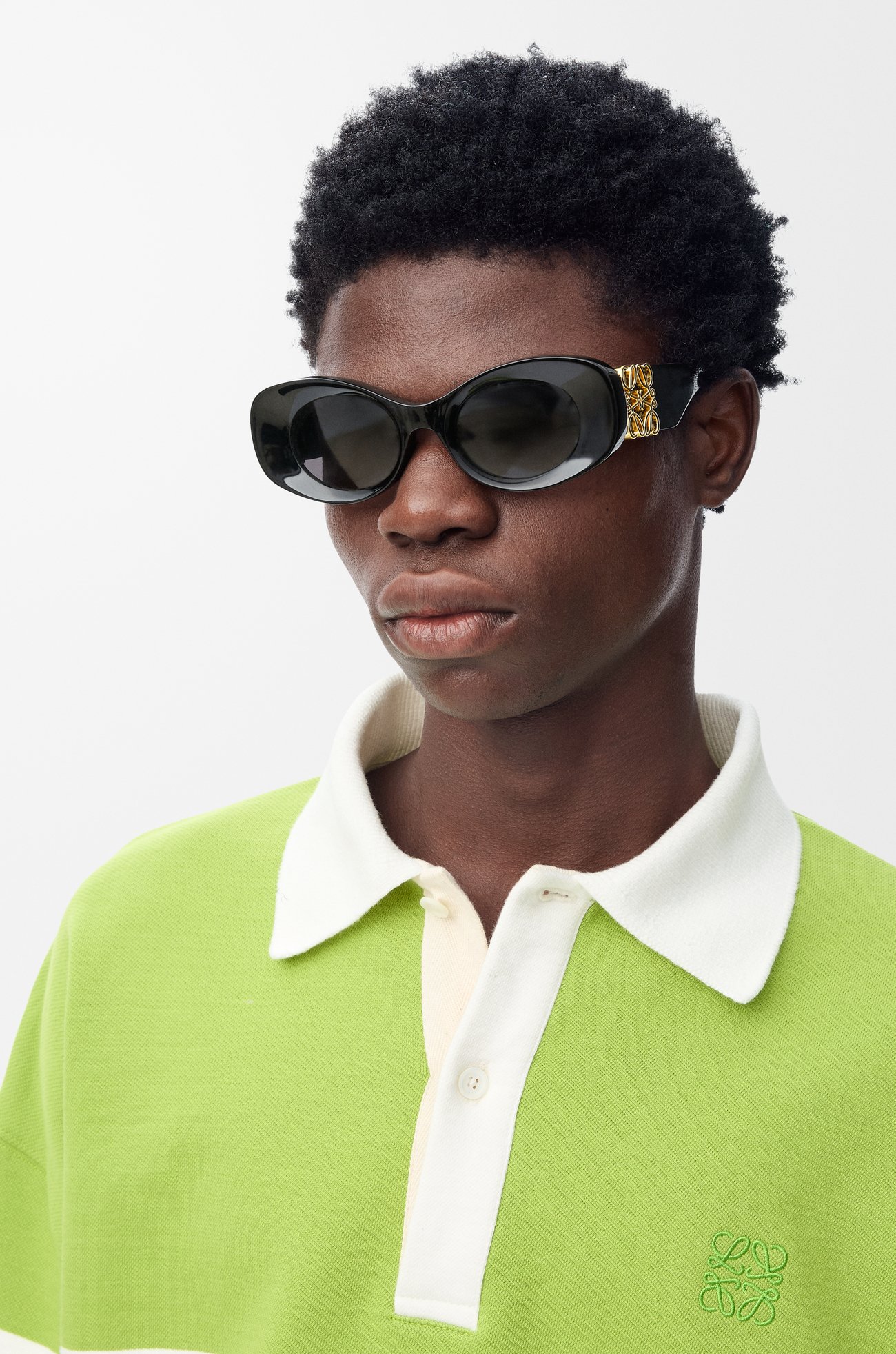 LOEWE Gafas de sol Beveled Oval Maxi Anagram Negro