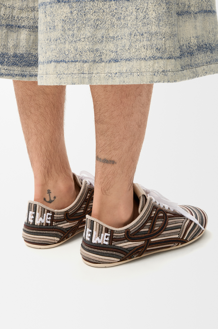 LOEWE 刺绣帆布 Yago 男士运动鞋 棕色多色调