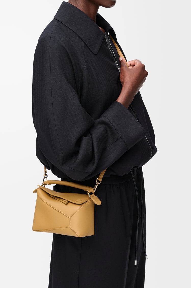 LOEWE パズルエッジ バッグ ミニ（クラシックカーフ） サハラ