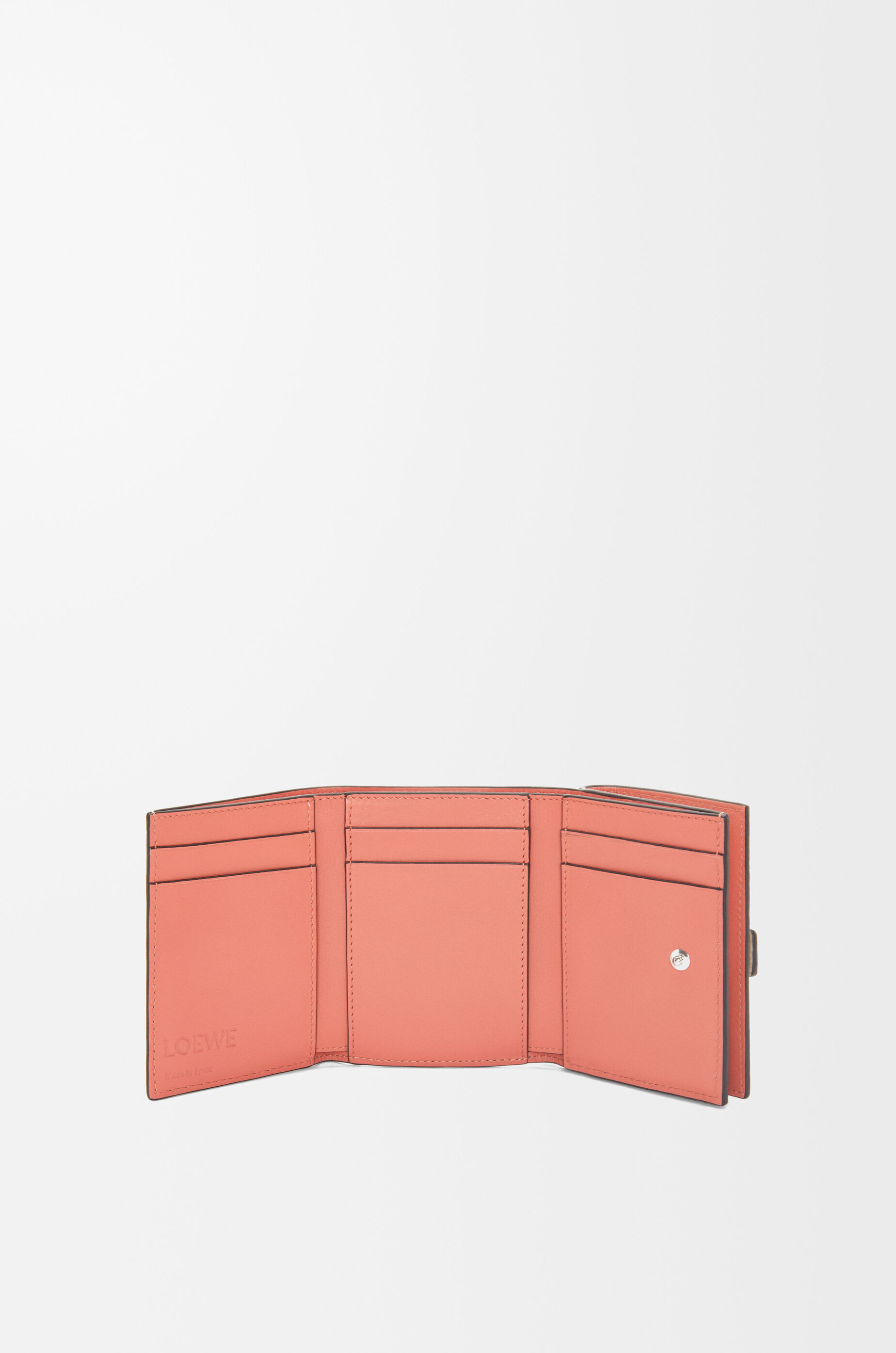 トライフォールド ウォレット（ソフトグレインカーフ） ベージュ