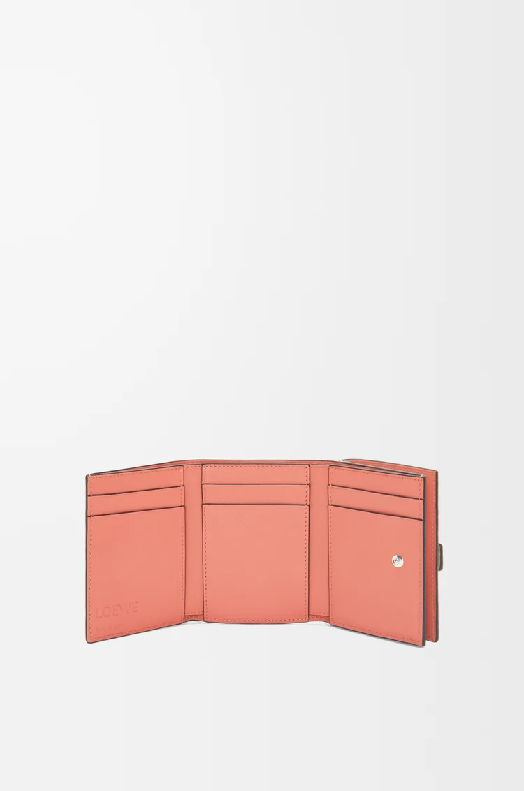 LOEWE Trifold wallet in soft grained calfskin Light Oat/Honey