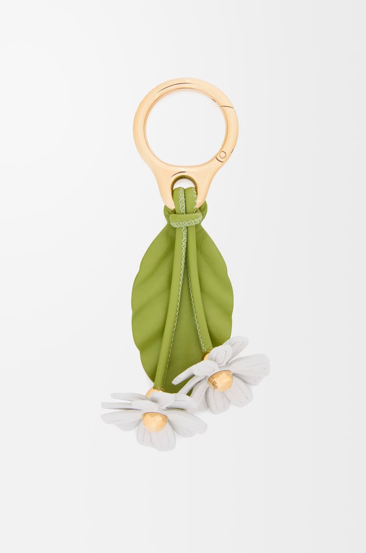 LOEWE Chamomille flower charm in classic calfskin White/Green