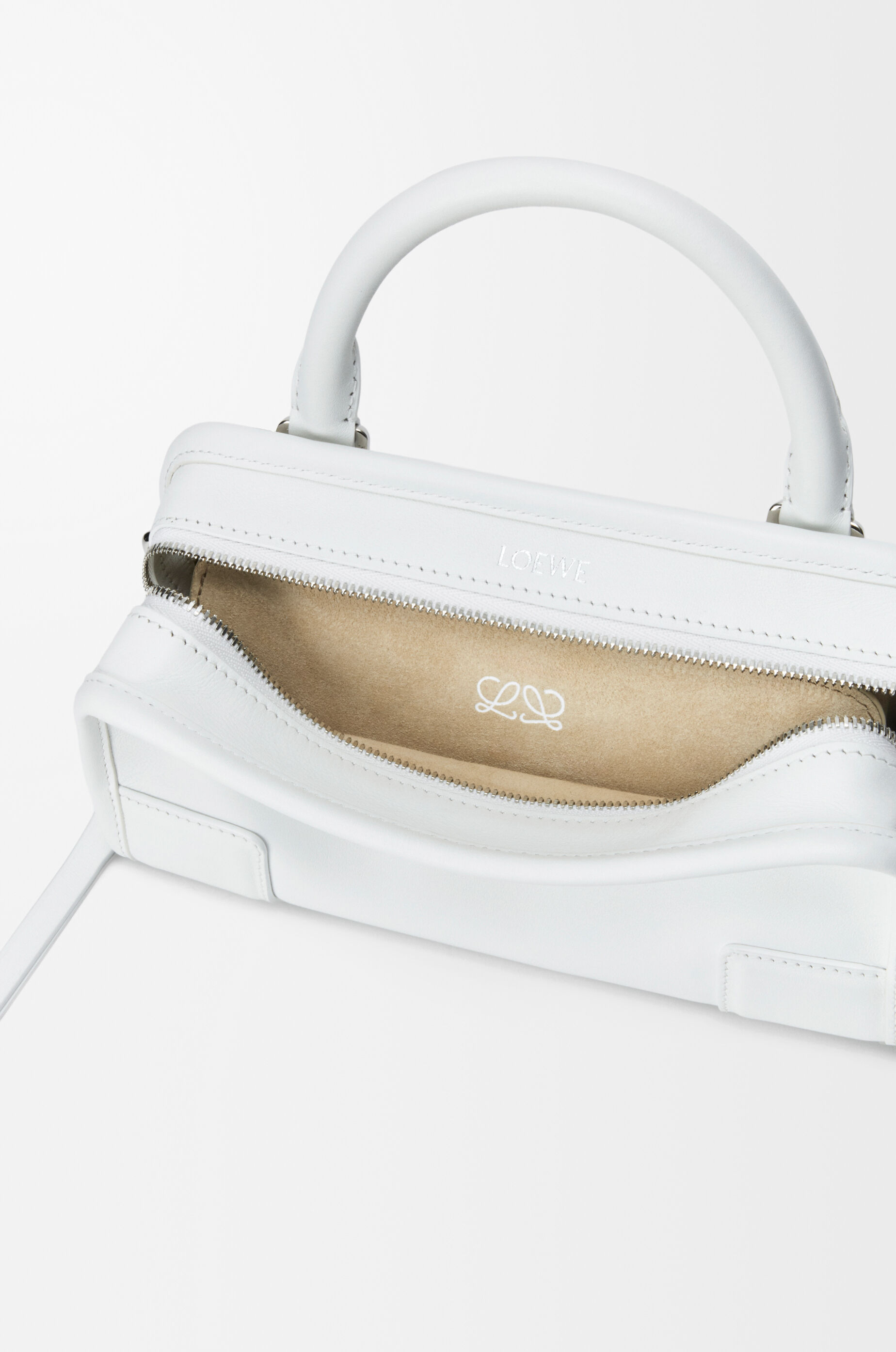 Mini Amazona 180 bag in soft calfskin White - LOEWE USA Official