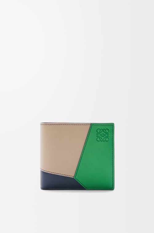 LOEWE Puzzle bifold coin wallet in classic calfskin Sand/Tropical Green