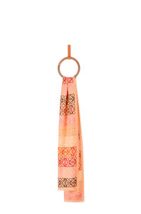 LOEWE Anagram lines scarf in wool, silk and cashmere Peach Pink