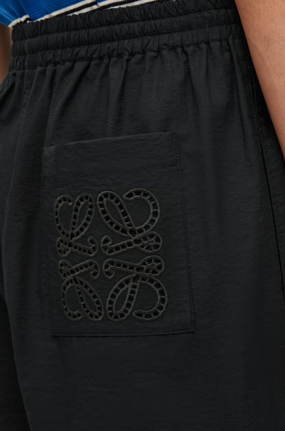 LOEWE Pantalón cropped en mezcla de algodón Negro plp_rd