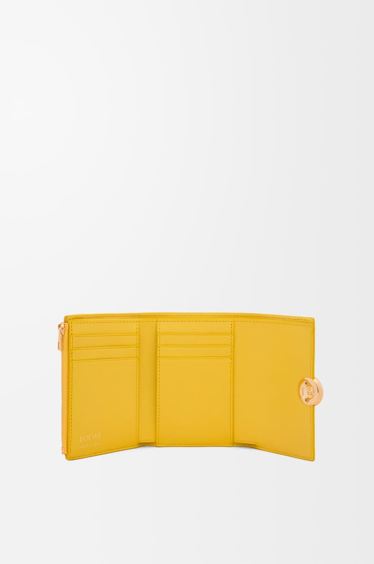 LOEWE Pebble small vertical wallet in pebble grained calfskin Sunny