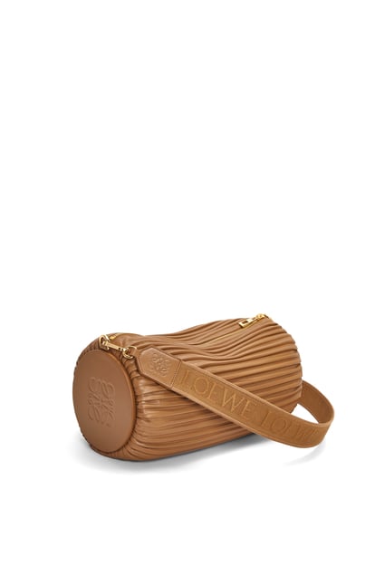 LOEWE Large Bracelet pouch in pleated nappa Oak plp_rd