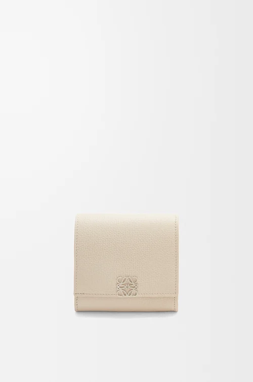 LOEWE Anagram compact flap wallet in pebble grained calfskin Light Ghost