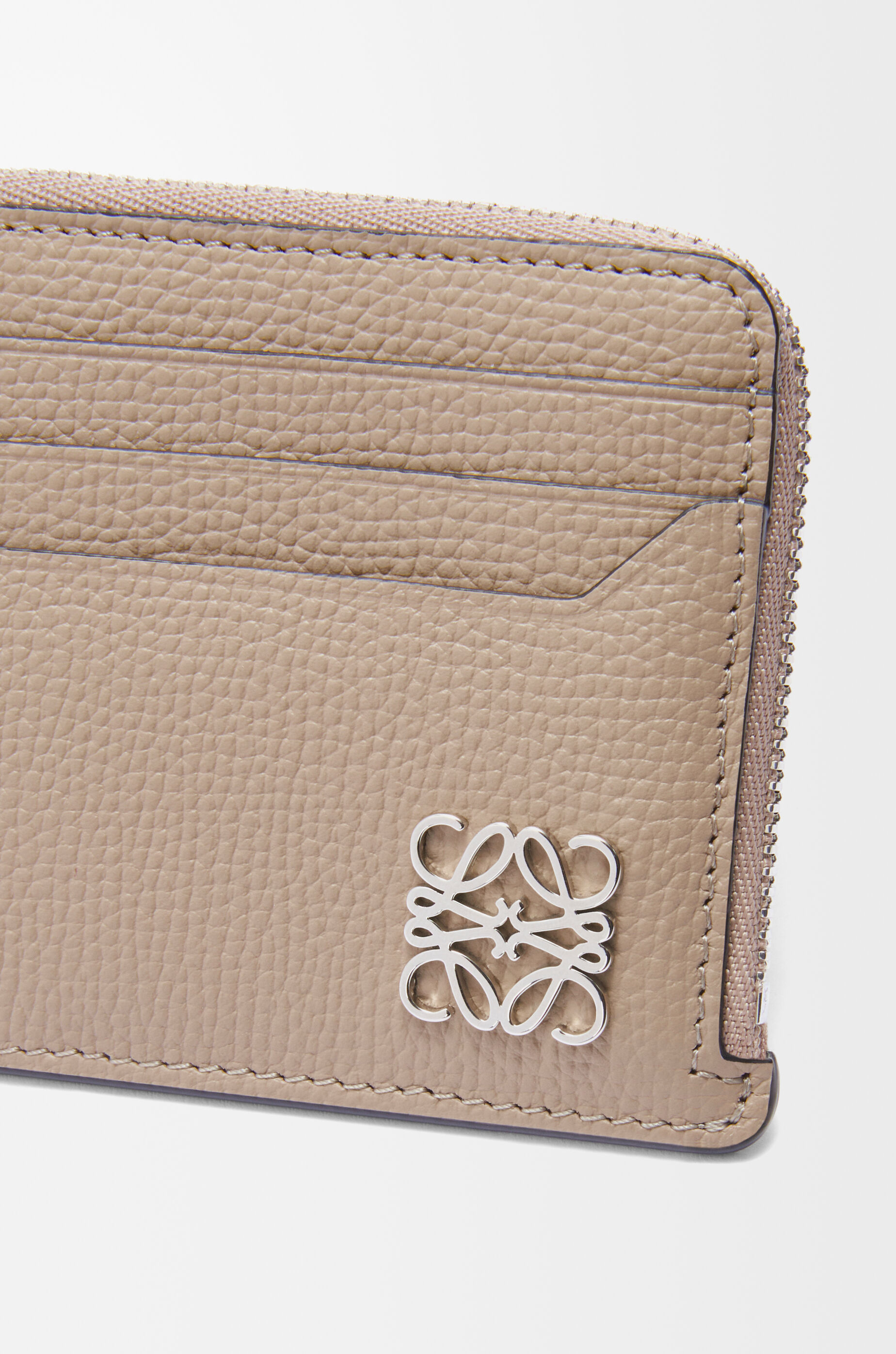 ◆LOEWE◆ペブル コインカードホルダー（ペブルグレインカーフ） アナグラム スクエア コインカードホルダー（ペブルグレイン
