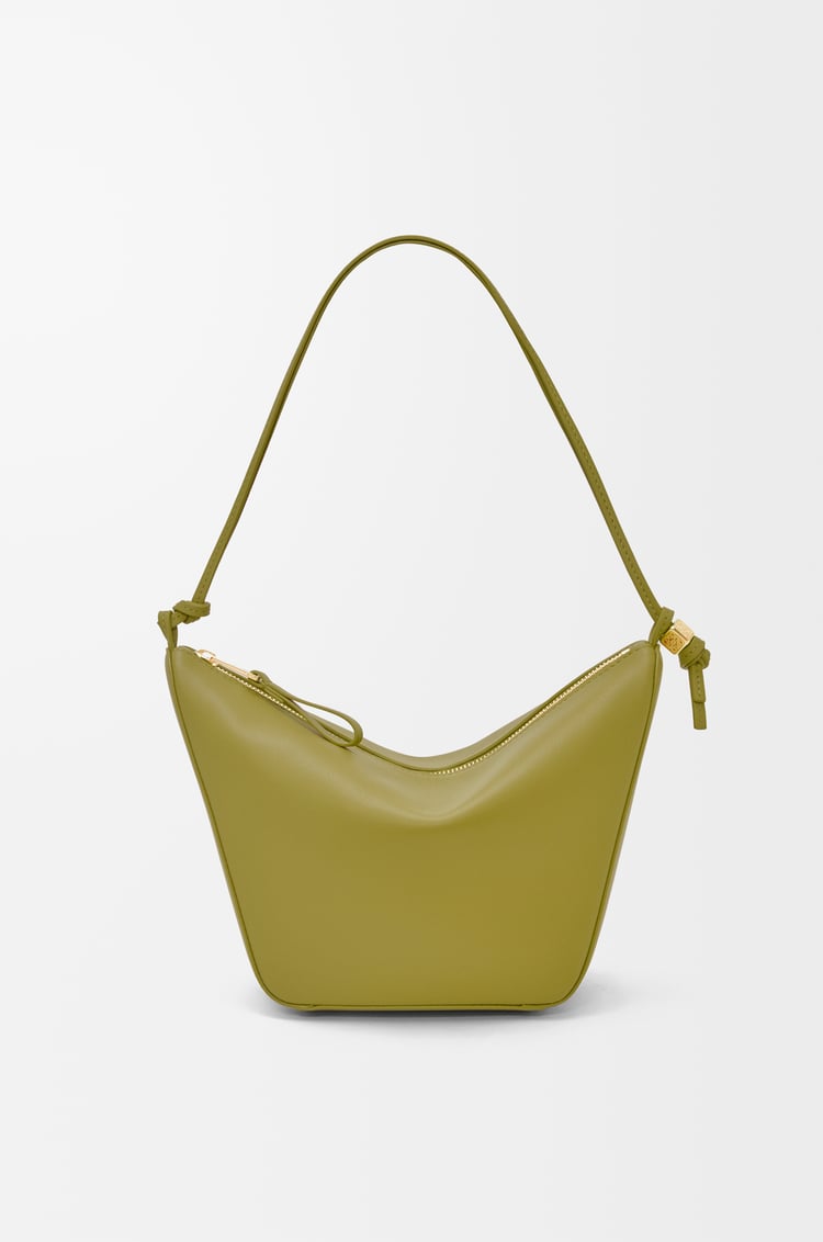 LOEWE ハンモック ホーボーバッグ ミニ（クラシックカーフ） Light Moss
