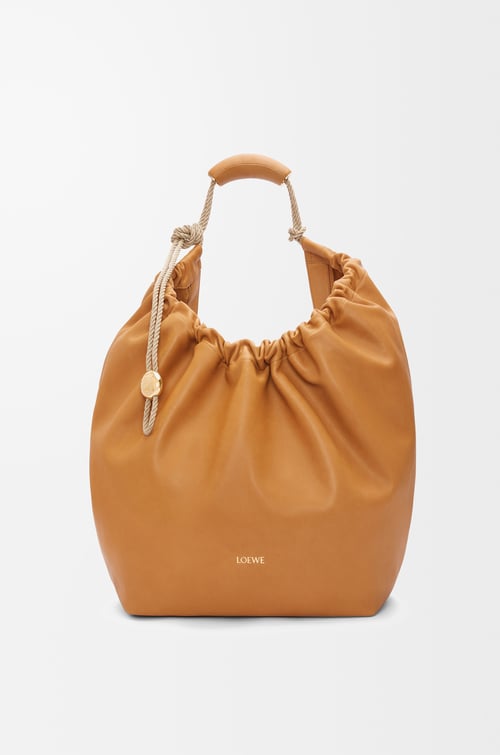 LOEWE XL Squeeze bag in natural calfskin Tan