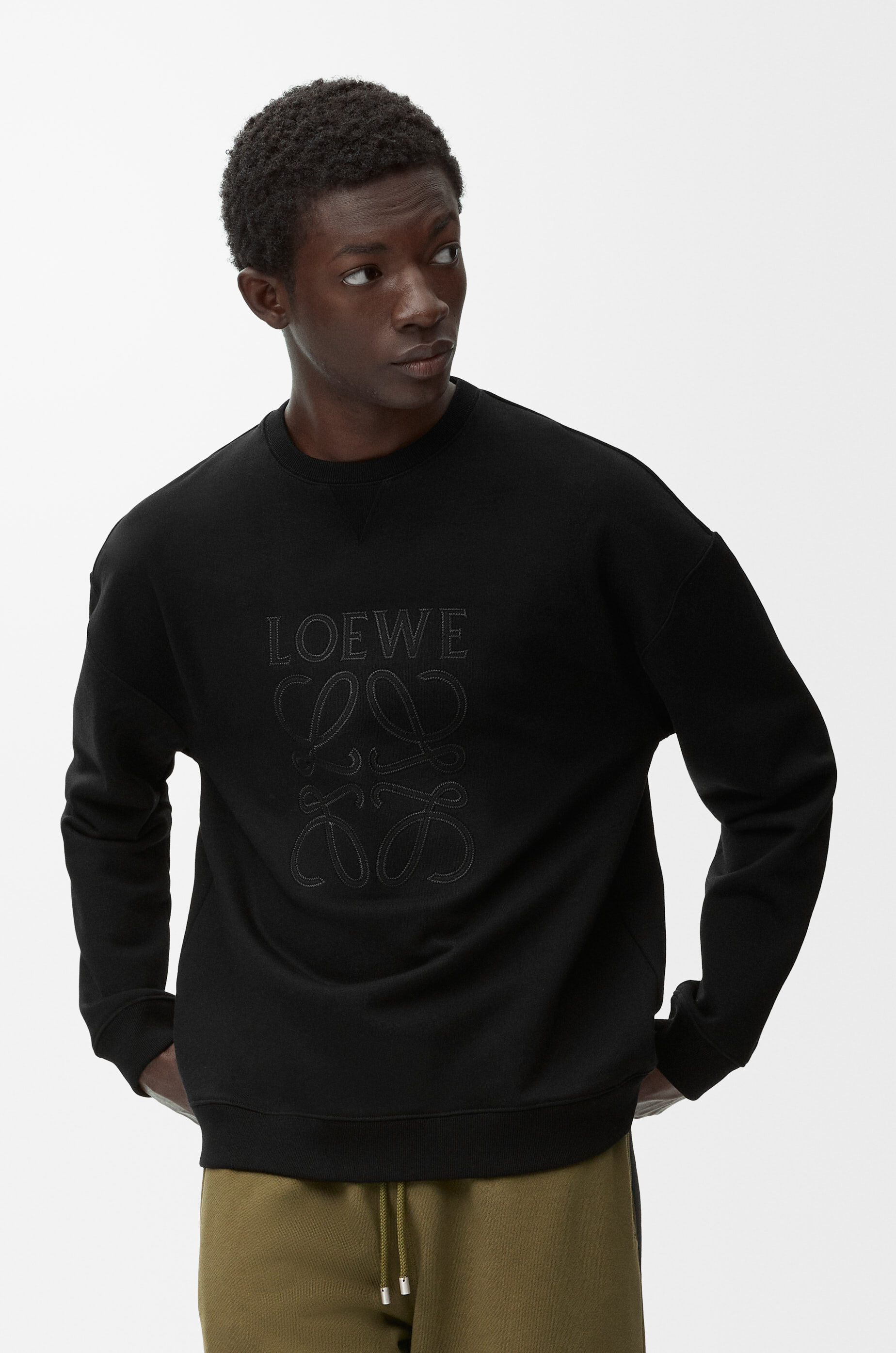 レギュラーフィット スウェットシャツ（コットン） ブラック - LOEWE