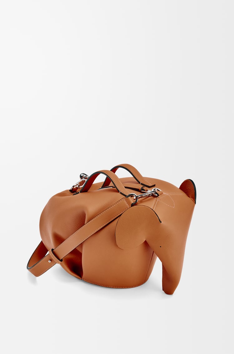 LOEWE 大型經典小牛皮小象包 棕褐色