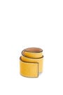 LOEWE Pulsera automática pequeña en piel de ternera Amarillo