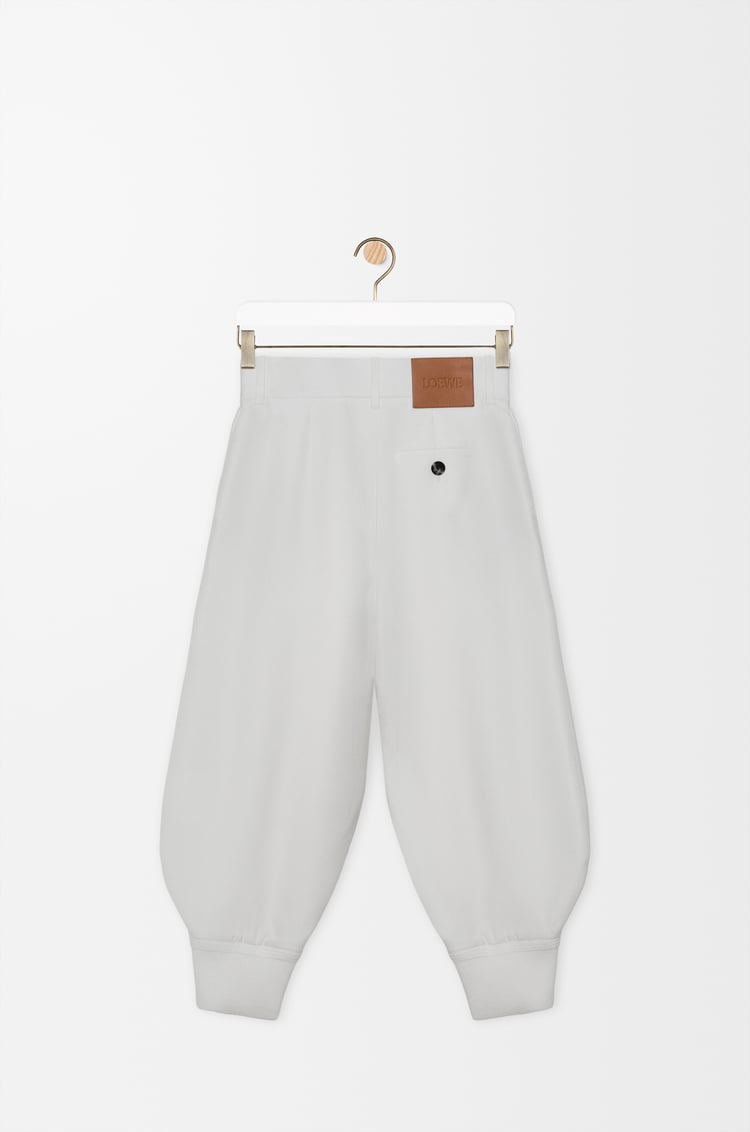 LOEWE Pantalón corto en mezcla de viscosa elástica Blanco