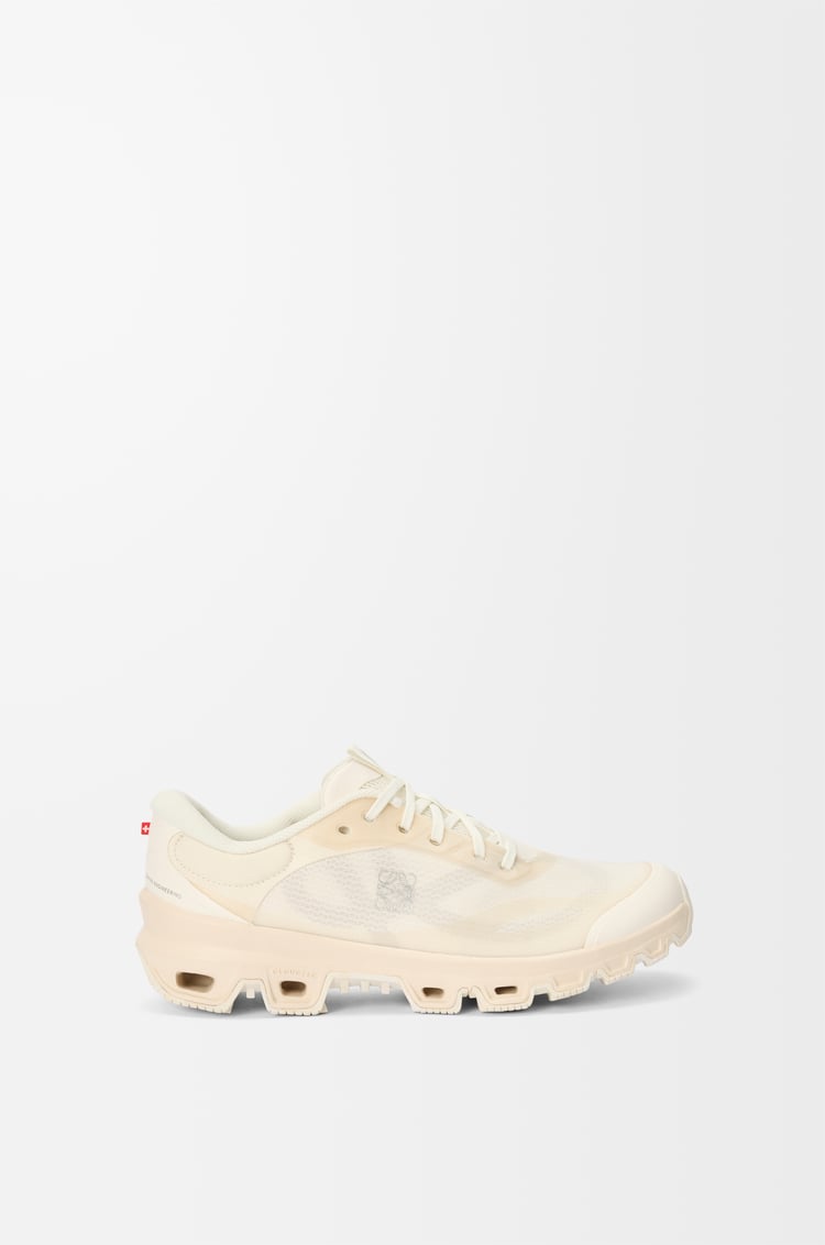 LOEWE Cloudventure 2.0 運動鞋 蛋殼色