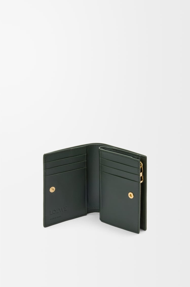 LOEWE コンパクト ウォレット（ナパカーフ） ボトルグリーン/オークル