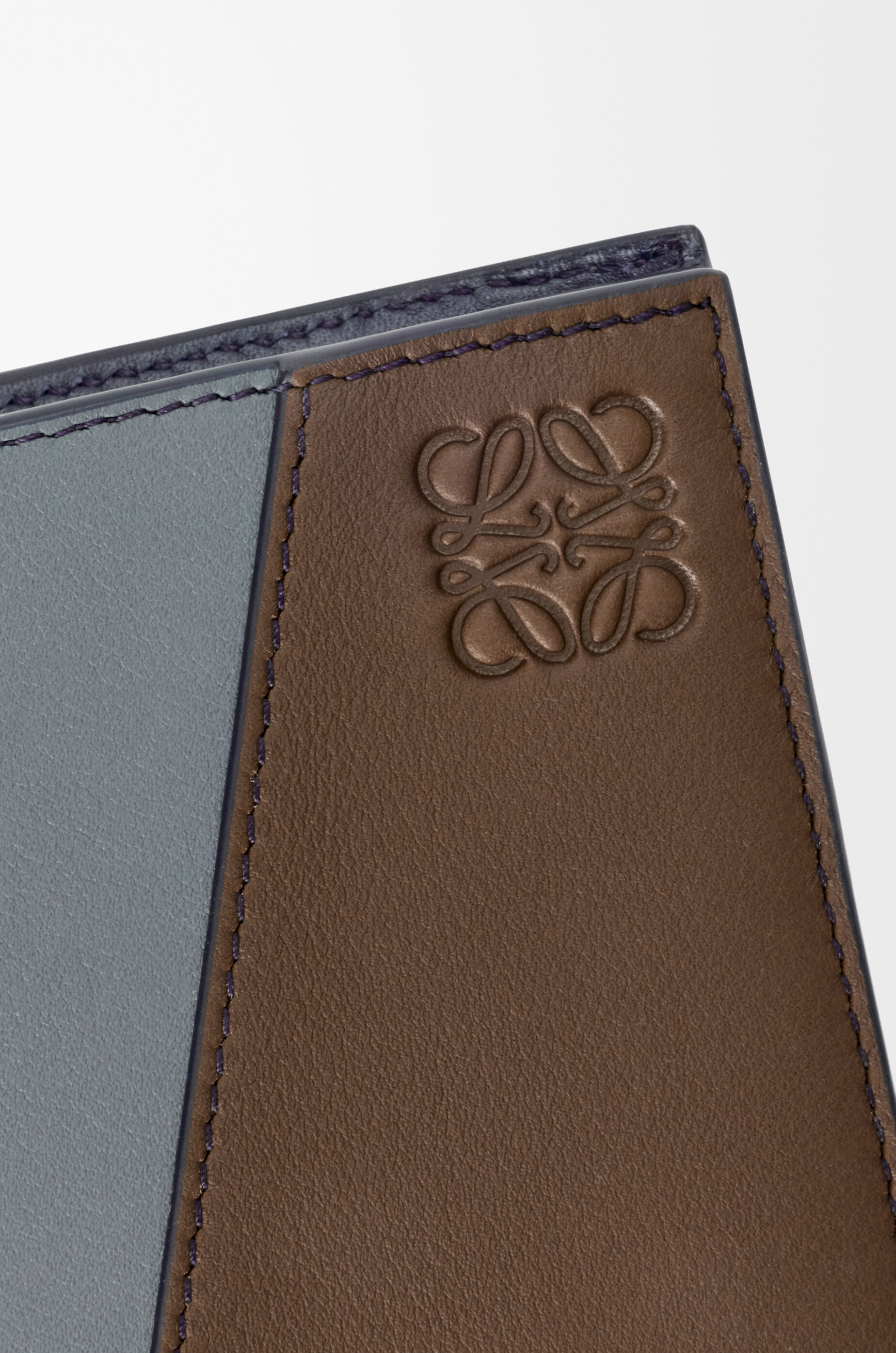 Puzzle bifold coin wallet in classic calfskin Multicolor - LOEWE