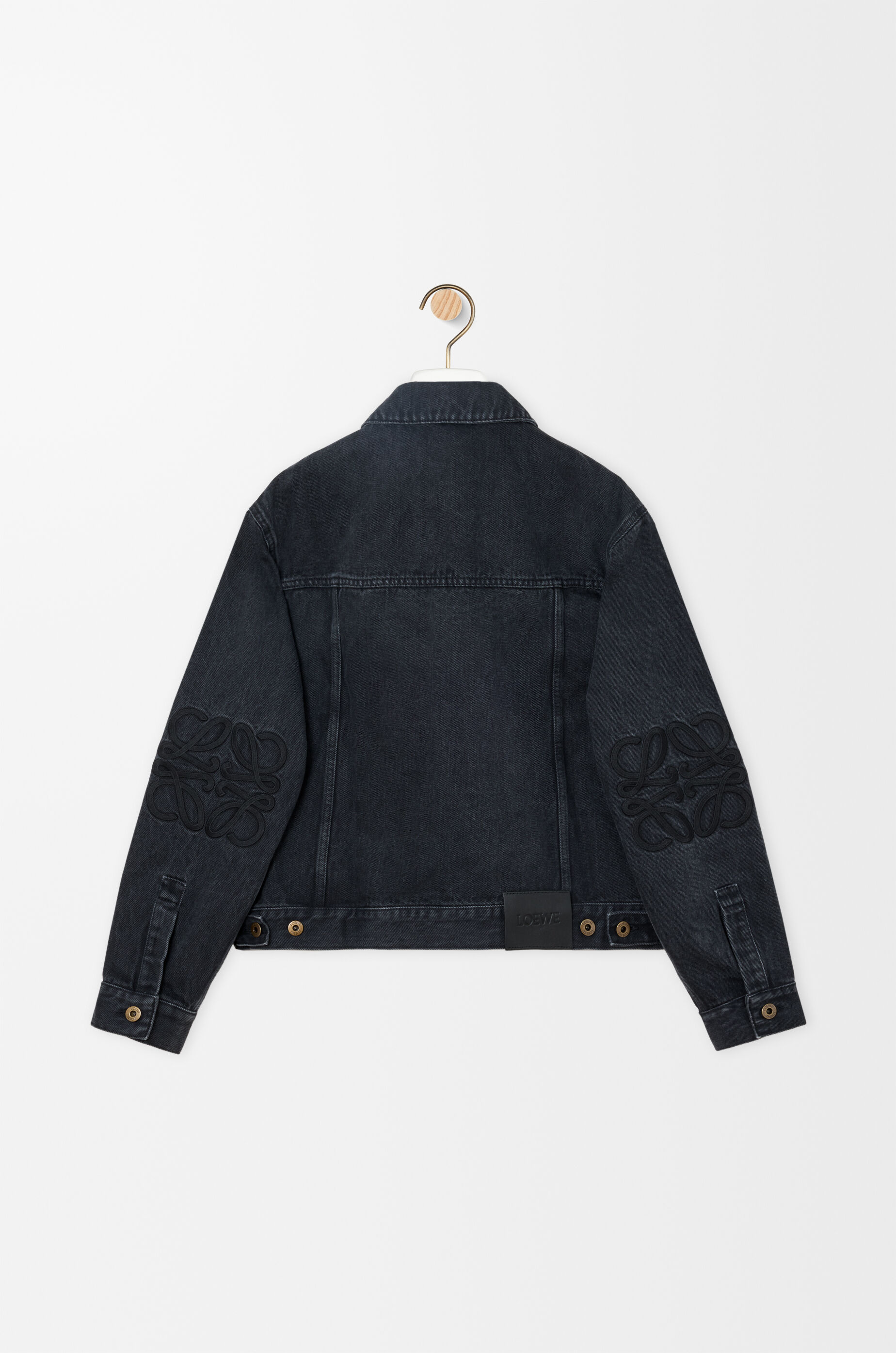 ジャケット Loewe Black jacket with Anagram Pebble button Loewe Black jacket with Anagram Pebble button | TheDoubleF