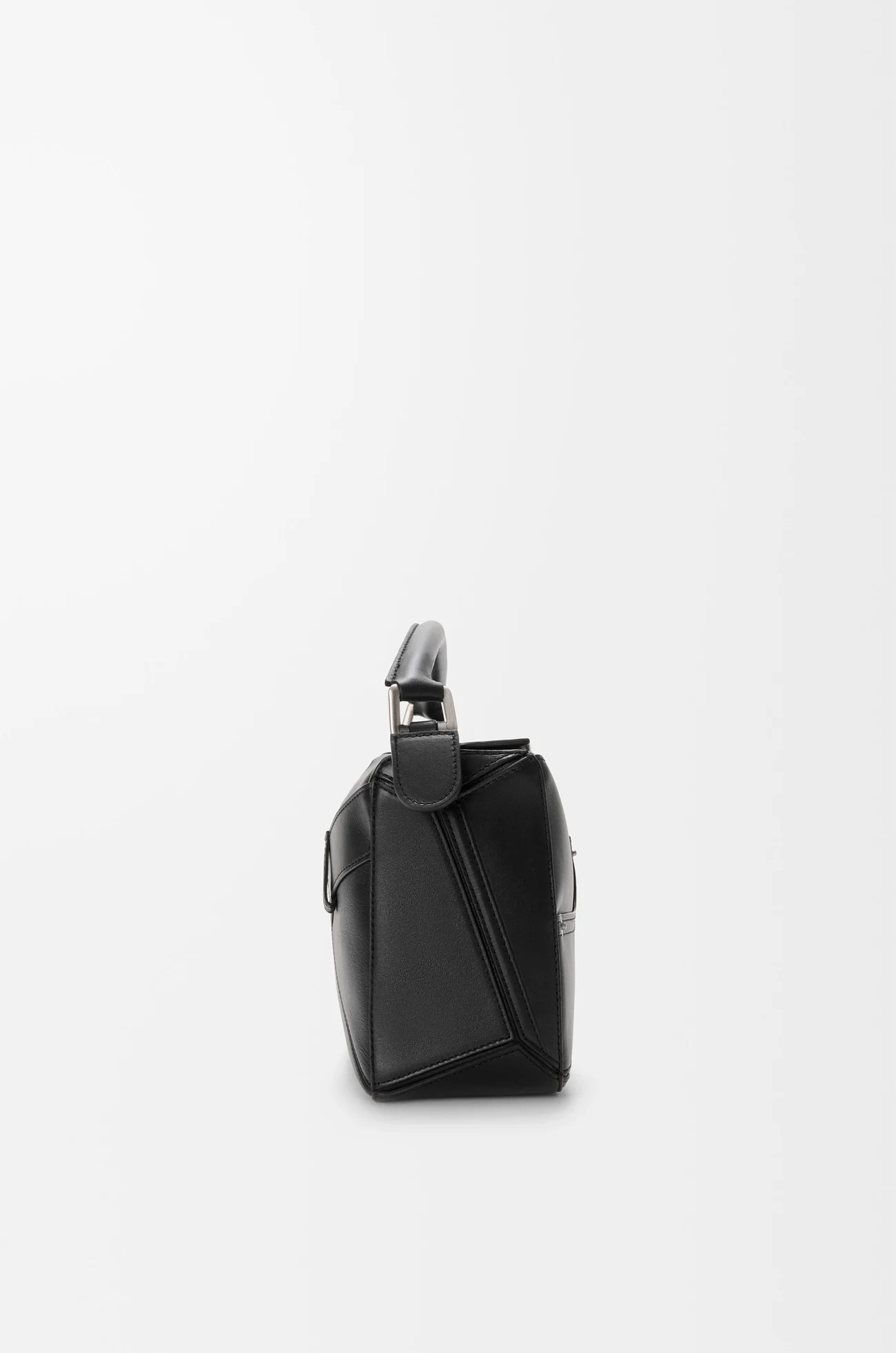 LOEWE 小号亮面牛皮革 Panta Puzzle 手袋 黑色